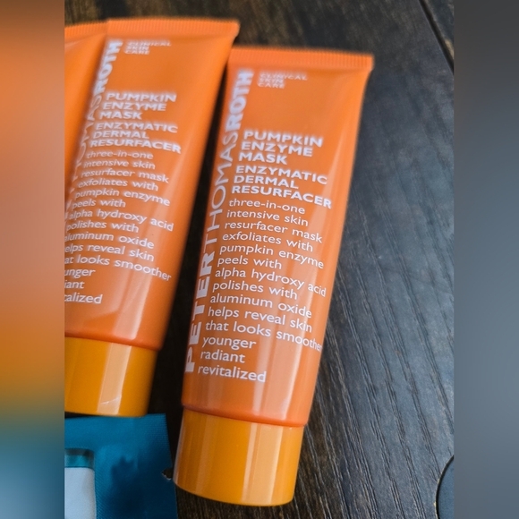 NEW! Peter Thomas Roth, Pumpkin Enzyme Mask, 30ml Each, Bundle of 6 - Picture 2 of 7
